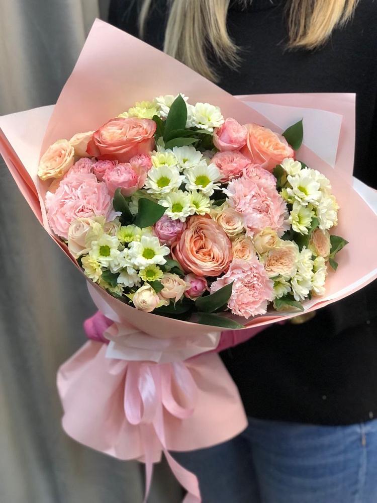 Букет цветов из: Гвоздики, Розы и Хризантемы в Новом Удмуртской республики