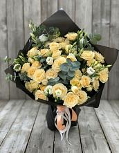 Букет цветов из:  Розы и Лизиантусы #REPLACE_PRED# Новом Удмуртской республики