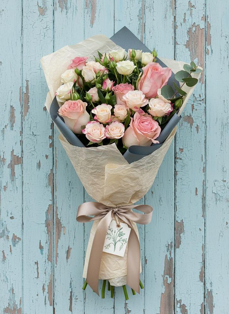 Букет цветов из: Розы в Новом Удмуртской республики