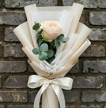 Букет цветов из:  Розы в Новом Удмуртской республики
