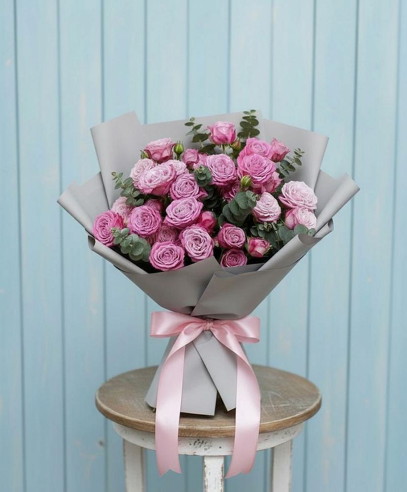 Букет цветов из: Розы в Новом Удмуртской республики