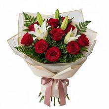 Букет цветов из:  Лилии и Розы в Новом Удмуртской республики