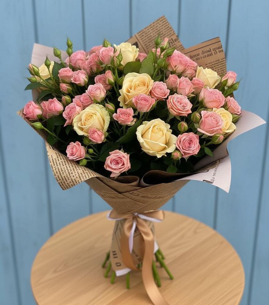 Букет цветов из: Розы в Новом Удмуртской республики