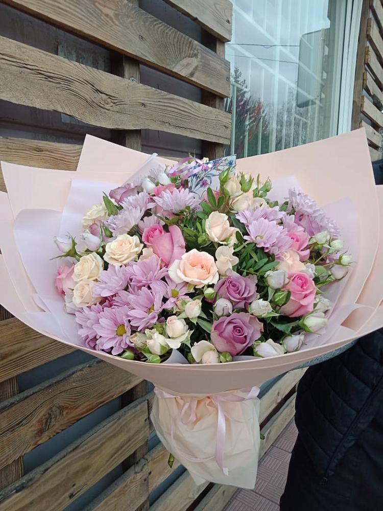 Букет цветов из: Розы и Хризантемы в Новом Удмуртской республики