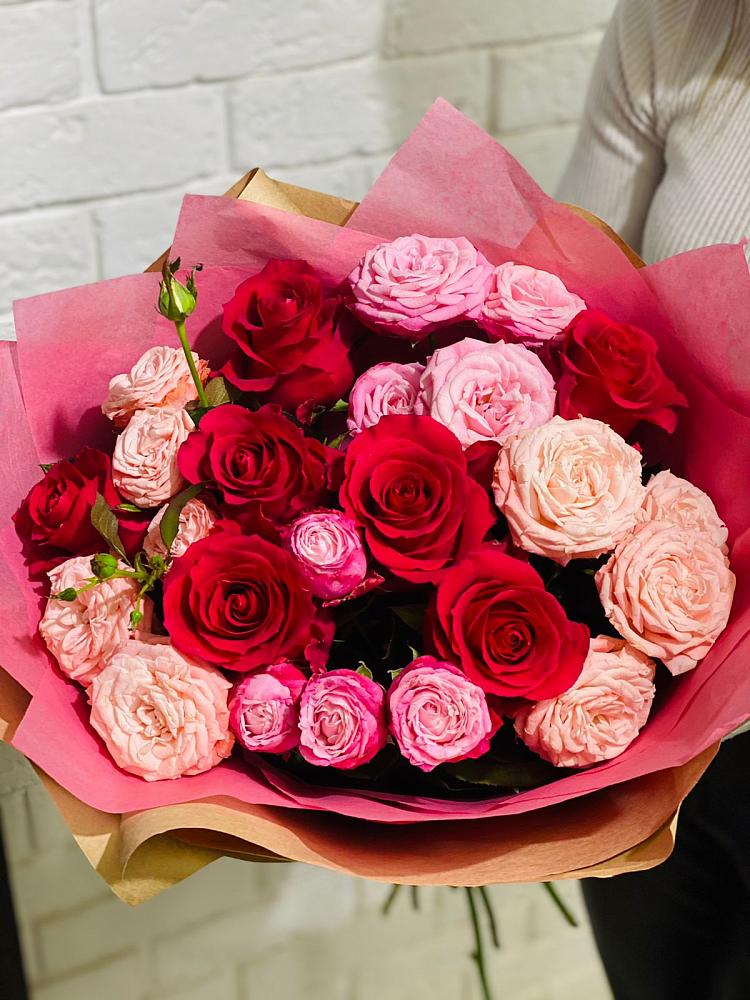 Букет цветов из: Розы в Новом Удмуртской республики