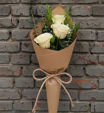 Букет цветов из:  Розы в Новом Удмуртской республики