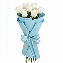 Букет 7 белых роз Проуд в Новом Удмуртской республики