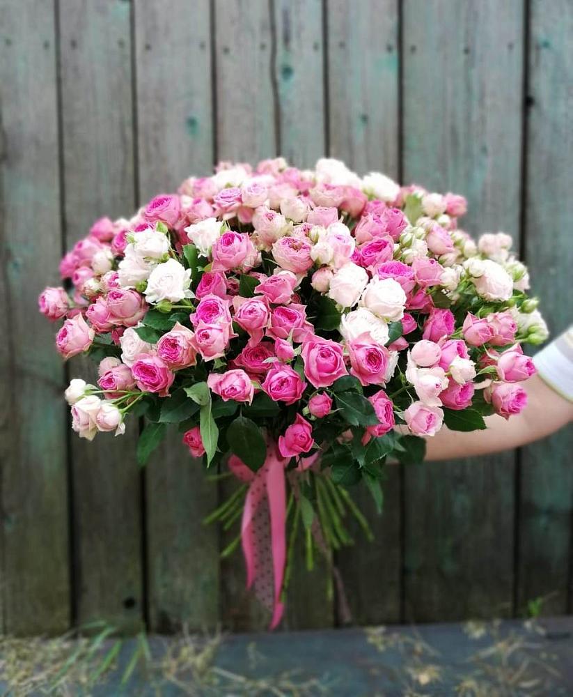 Букет Розовые кустовые розы Натали и Лав Лидия в Новом Удмуртской республики