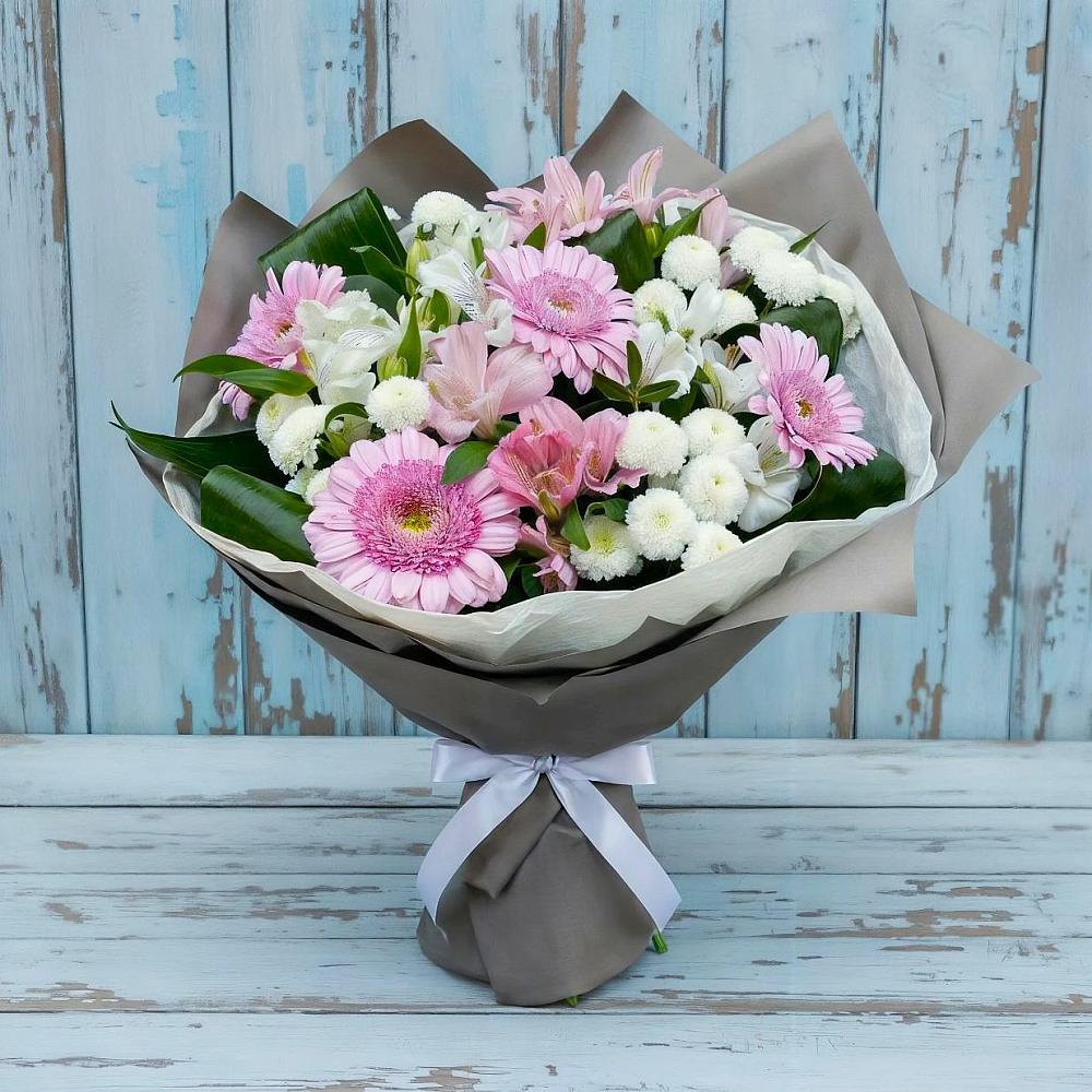 Букет цветов из: Герберы, Альстромерии и Хризантемы в Новом Удмуртской республики
