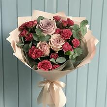 Букет цветов из:  Гвоздики и Розы в Новом Удмуртской республики