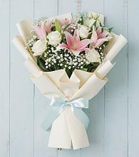 Букет цветов из:  Лилии в Новом Удмуртской республики